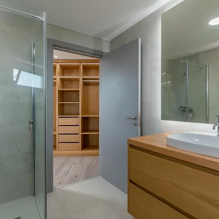 65 - Edge Retreat Villa *