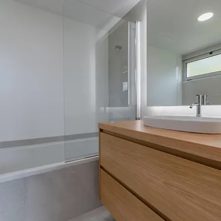 65 - Edge Retreat * Funchal (Madeira)