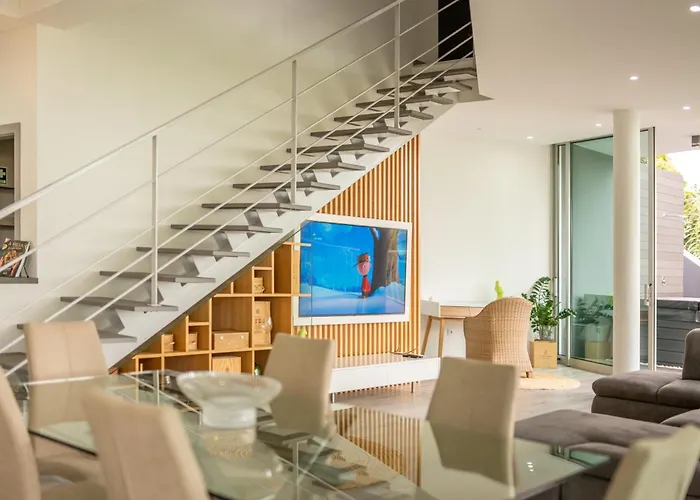 65 - Edge Retreat Villa